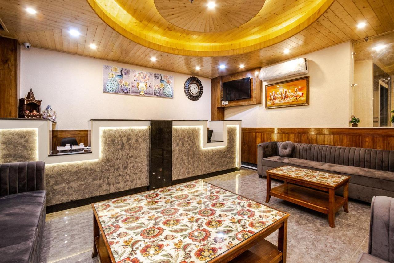 Suryansh Regency Manali Centrally Heated Air Cooled With Private Balconies Manali (Himachal Pradesh) Exterior photo
